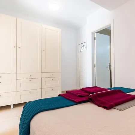 Quality And Peaceful In Apartament